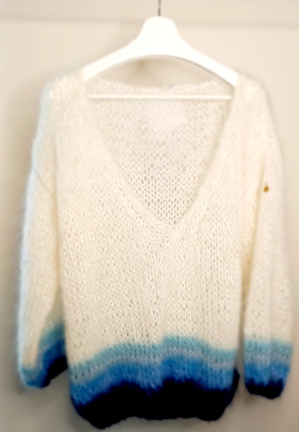 Opaline blue pullover